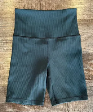 Athleta Forest Green Women’s High Waisted Biker Shorts Ribbed XS Activewear Yoga thumbnail 1