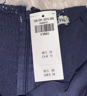 Abercrombie off the shoulder dress thumbnail 5