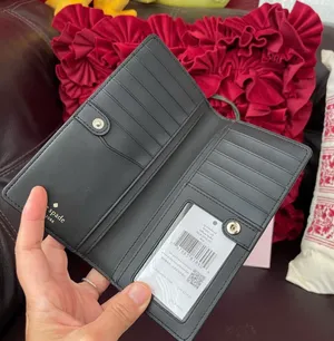 Kate Spade New Staci Large Slim Bifold Wallet Saffiano Leather Black NWT thumbnail 4