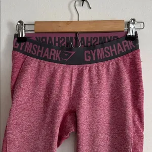 Gymshark Women's Berry Leggings EUC thumbnail 2