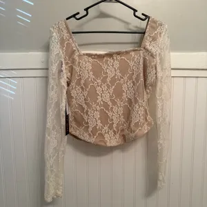 Madden Girl Lace Nude Lining Long Sleeve Top thumbnail 6