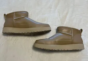 UGG Boots Mini thumbnail 1
