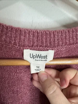 UpWest Resort & Mercantile V-Neck Plush Chunky Sweater Hi Lo Dusty Mauve size M thumbnail 8