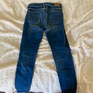 American Eagle Jeans thumbnail 2