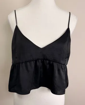 Wilfred Aritzia‎ Black Satin Peplum Camisole Cropped Top Womens Size M thumbnail 1