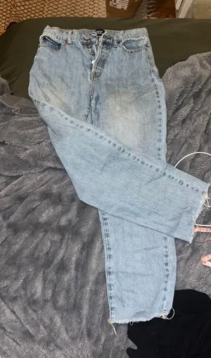 Jeans thumbnail 1