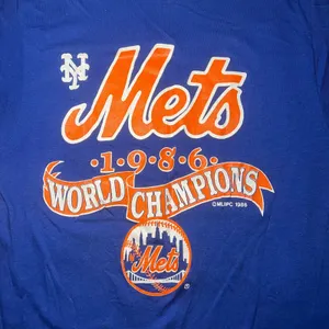 VTG 1986 New York Mets World Champions T Shirt Retro MLB Womens‎ M Single Stitch thumbnail 2