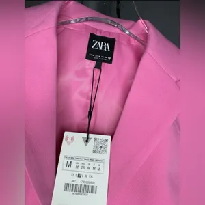 Zara Pink Structured Vest bloggers favorite and sold out everywhere thumbnail 2
