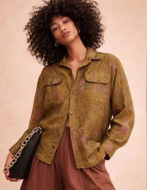 🌿 Trendy Free People Floral Moss Camp Shirt Top Greyed Olive Size: S (fits 6–8) thumbnail 1