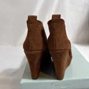 Jessica Simpson JS Catcher Ankle Boots Womens 6.5M Bourbon Oiled Sued 4” Wedge thumbnail 5