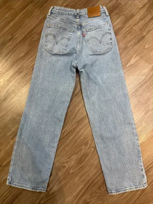 Levi’s Premium Ribcage Straight Ankle Jeans 26 Samba Done Distressed $108 thumbnail 5