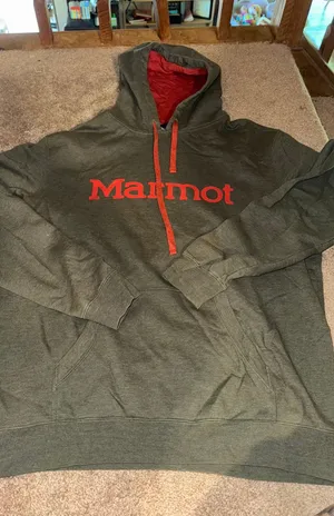 Marmot hoodie thumbnail 1