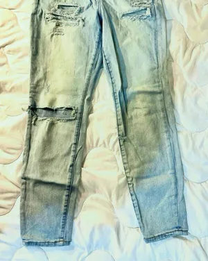 Light-Wash American Eagle Jeans Size 10 Inseam 25 inches thumbnail 1