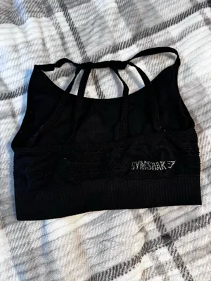 Gymshark Sports Bra thumbnail 2