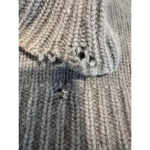 Theory 100% Cashmere V-Neck Pullover Blue fuzzy Relaxed Quiet Luxury Sweater thumbnail 8