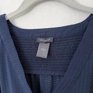 [Ann Taylor] Navy Blue V-Neck Chiffon Blouse 3/4 Length Sleeves Work Sz Large L thumbnail 10