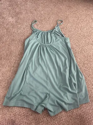 Romper Green Size L thumbnail 2