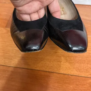SALVATORE FERRAGAMO Black Suede ‎ and Leather Square Toe Heels Pumps Sz 8 thumbnail 3
