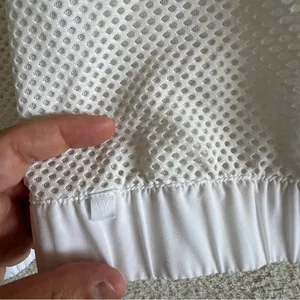Lululemon Women’s Mesh On Mesh White Lightweight‎ Jacket Size Small/4 thumbnail 3