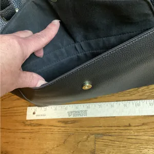 Liz Claiborne Black pebbled faux leather purse thumbnail 8