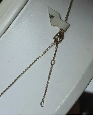 Dainty sea horse pendant necklace thumbnail 2