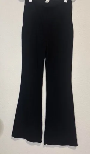 Halara size small black ribbed flare lounge pants Elastic waist thumbnail 1