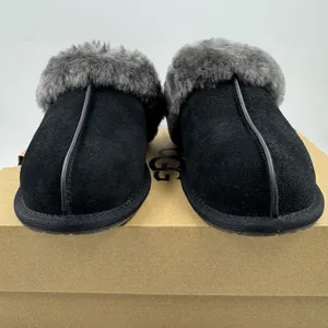 Ugg Australia Women’s Scuffette II Slippers Suede Black/Grey Size 7 New With Box thumbnail 8