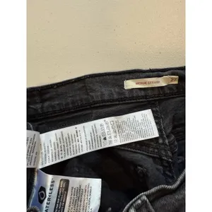 Levis Wedgie Straight Jeans Women 27 High Rise Stretch Cotton Punk Distressed thumbnail 3