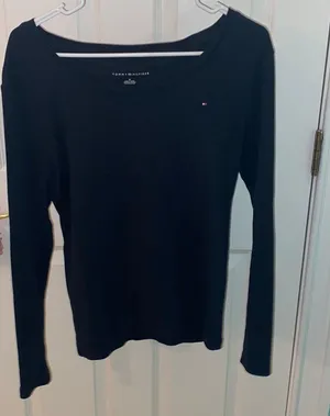 Tommy Hilfiger Long Sleeve thumbnail 1