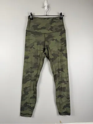 Lululemon Align Pant II 25" in heritage 365 camo green twill multi size 6 thumbnail 3