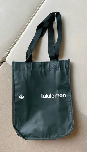 Lululemon Shopping Tote Bag - Small thumbnail 1