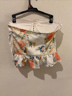 Lolita Bustier Peplum Top in White Floral SUPERDOWN S thumbnail 4