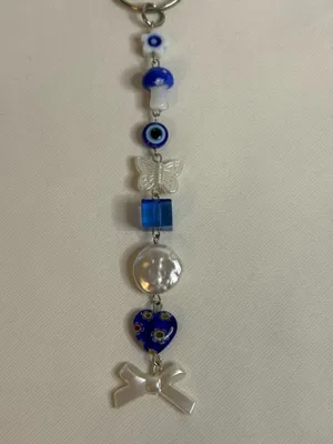 Handmade Blue/White Beaded Keychain thumbnail 3