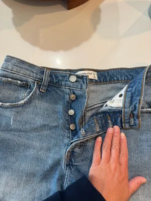 Abercrombie Dad Shorts High-Rise thumbnail 2
