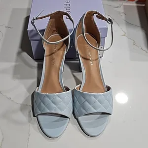 Madden Girl Sandals, Brand New with box thumbnail 3