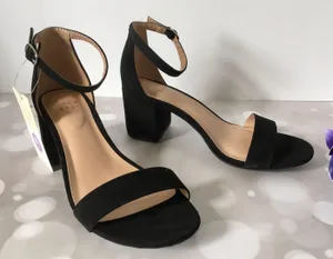 Black Heels, Size 6 1/2W thumbnail 1