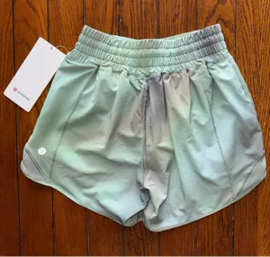 Lululemon Hotty Hot Short High Rise 4” Lined, Chroma Drift Green Size 2 NWT thumbnail 1