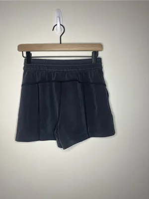 Lululemon Softstreme High-Rise Short 4" Black W7CAXS size 4 thumbnail 8