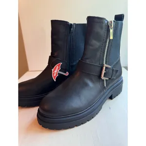Blondo Gatwick Waterproof Comfort Booties Black Ankle Boots Women Size 9 thumbnail 9