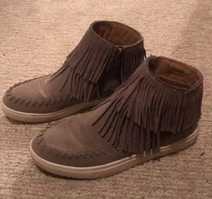 Target shoes Size 8 thumbnail 3