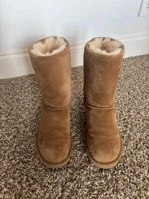 BEARPAW Boots thumbnail 1