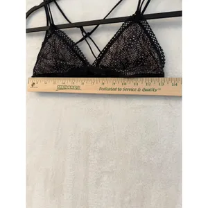 Victoria's Secret Black Lace Strappy Bralette Medium Triangle Cross Back Mesh thumbnail 3