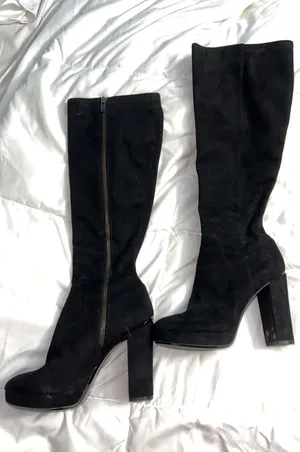 Calvin Klein Boots thumbnail 2