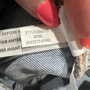 Madewell Size 26 Jeans 9" Mid Rise Skinny Crop Button Front Tencel Denim Edition thumbnail 11