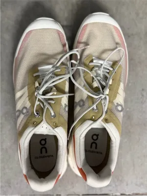 On Women's Cloudvista Sneakers Running Shoes size 10 thumbnail 6