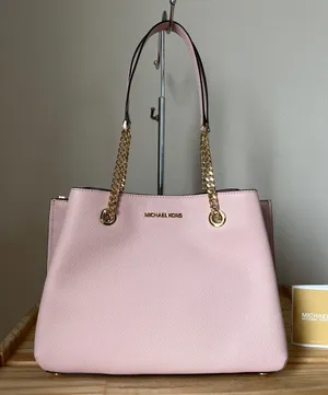 Michael Kors Purse thumbnail 1
