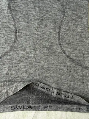 Lululemon Women’s Gray Racerback Active Tank Top thumbnail 4