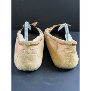 Minnetonka SKU 7672 Womens Moccasins Sheepskin Lined Slip On Shoes Size 10 thumbnail 5