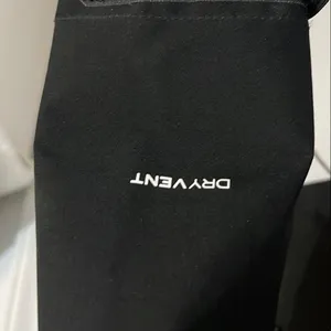 The North Face NWOT,  Black Hooded Jacket thumbnail 4
