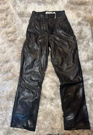 Abercrombie Leather Straight Pants 90s Ultra High-Rise Curve Love Ultra thumbnail 1
